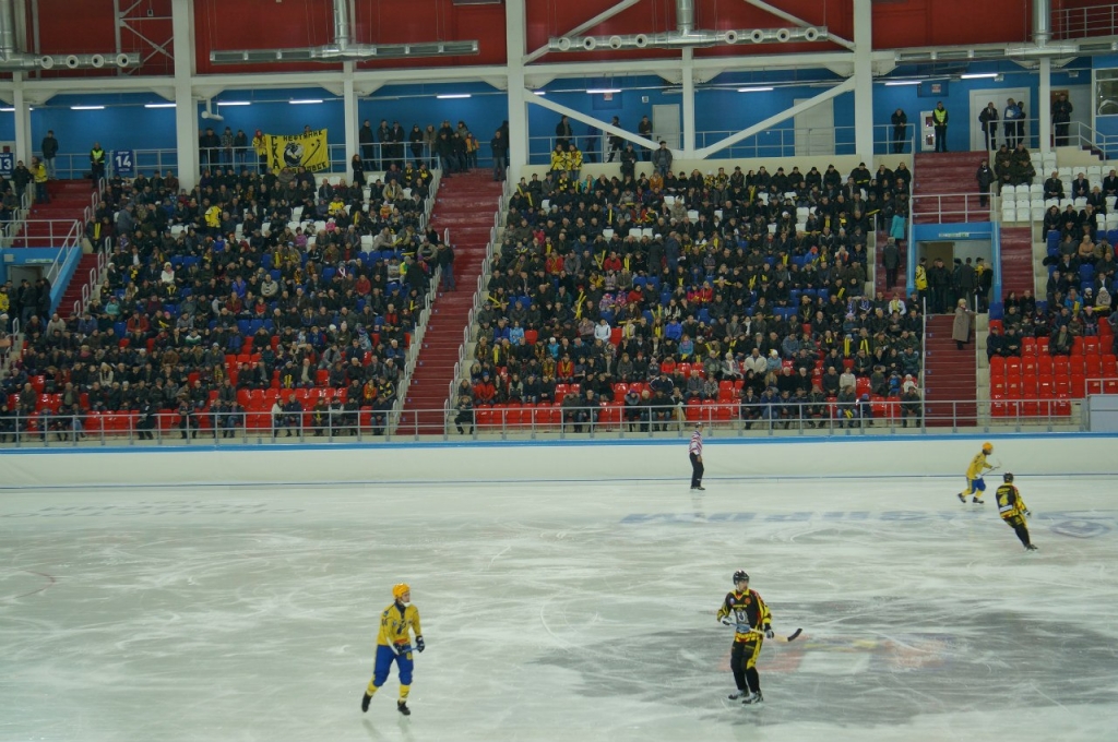 Победой над "Зорким" отметил хабаровский "СКА-Нефтяник" премьеру в "Ерофее", Фото с места события собственное