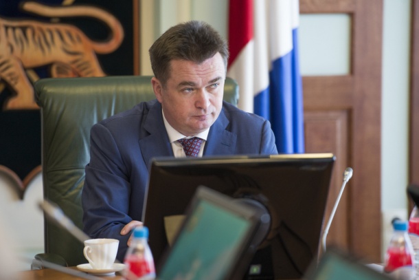 Владимир Миклушевский, Фото с места события из других источников