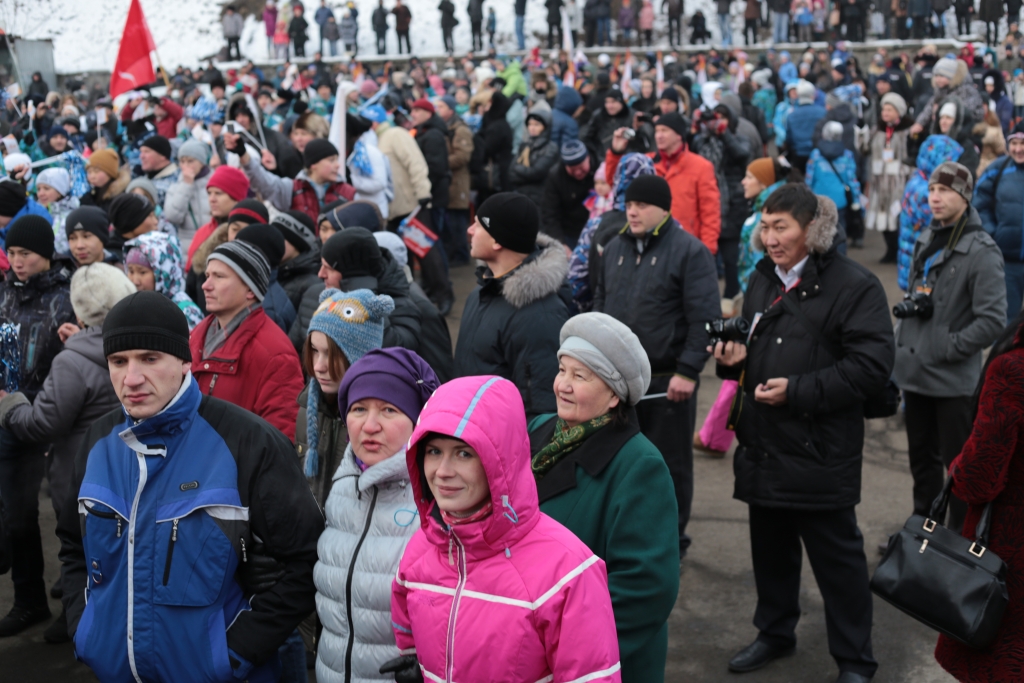 Жители Иркутска. Иркутск население. Жители иркутски. Население иркутска на 2024