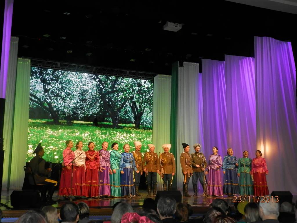 Народный казачий хор имени Онуфрия Степанова из Биробиджана, Фото с места события из других источников