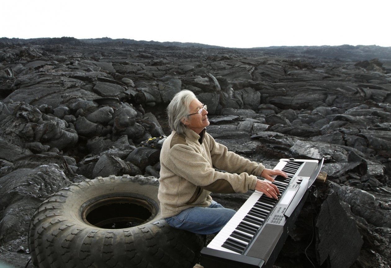 Концерт на застывшем лавовом потоке вулкана Толбачик, 2013 год
