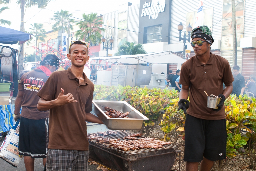 Повара на фестивале Taste Guam , Фото с места события собственное