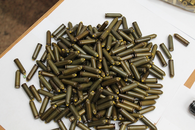 Изготовлением оружия и патронов занимался пенсионер из ЕАО , Фото с места события из других источников