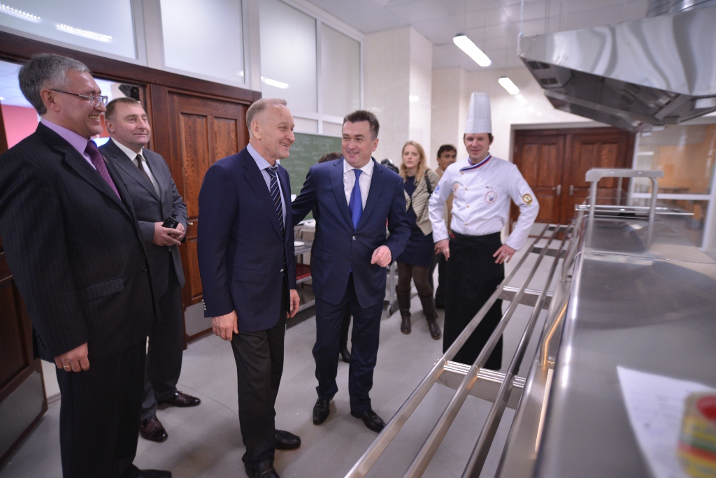 Столовая, Фото с места события из других источников