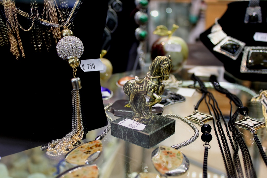 Новогодние подарки в Хабаровске, Фото с места события собственное