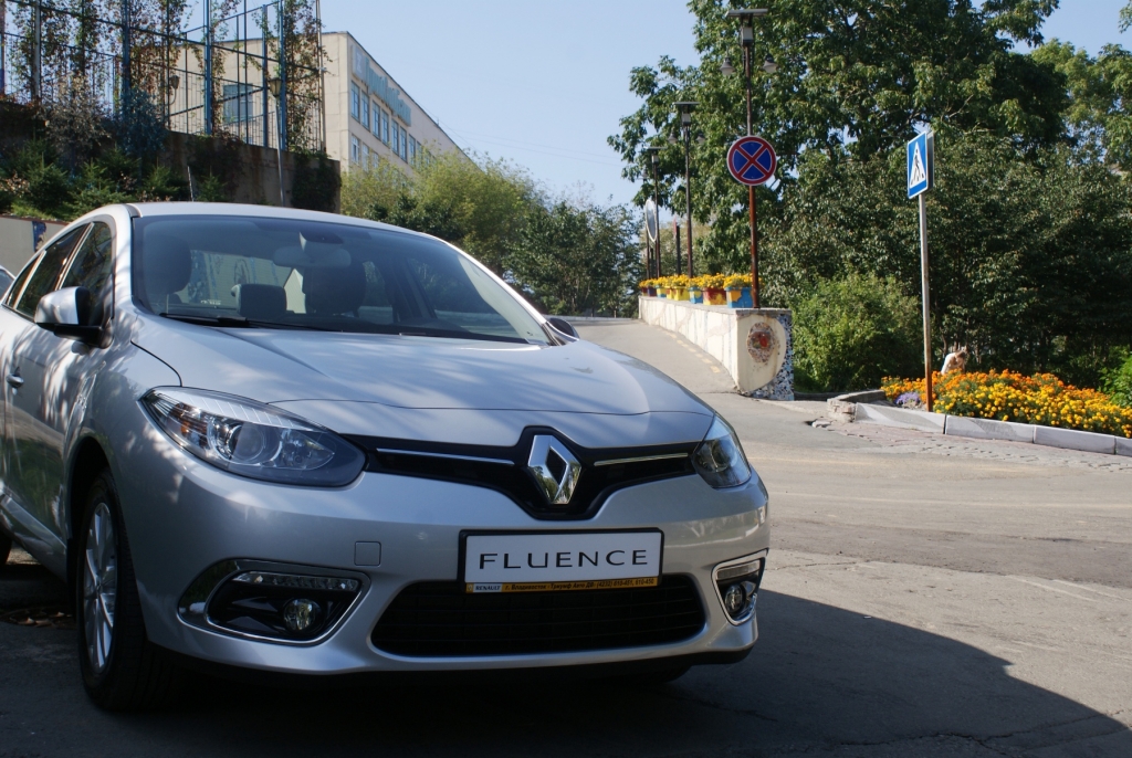 Renault Fluence, Фото с места события собственное