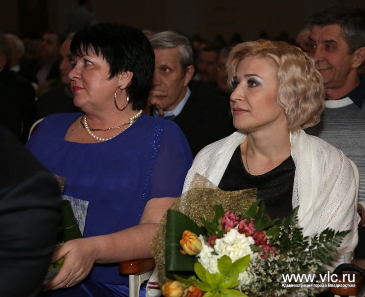 Сотрудники ВПЭС, Фото с места события из других источников