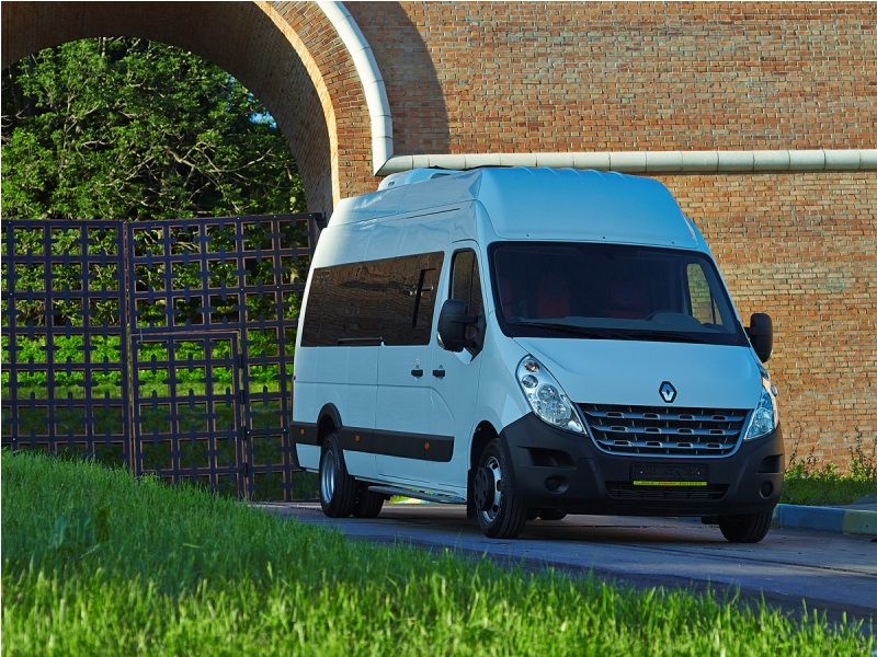 Образцовый пассажирский автобус Renault Master  Компания "Триумф Авто ДВ"