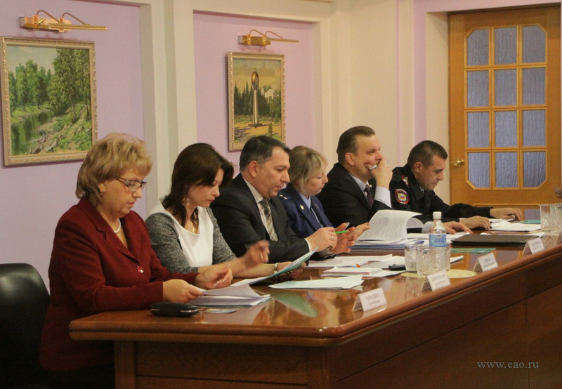 Заседание межведомственной комиссии, Фото с места события из других источников