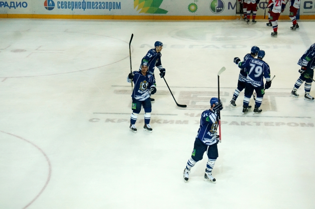 Победой над "Локомотивом" начал 2014 год хабаровский "Амур", Фото с места события собственное