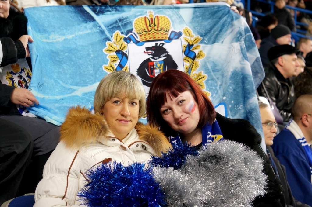 У болельщиков "Амура" хорошее настроение, несмотря на счет, Фото с места события собственное