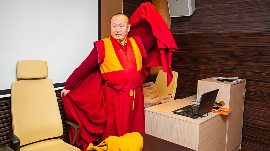 Хамбо лама Дамба Аюшеев лично курирует турнир, Фото с места события собственное