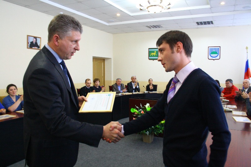 Благодарность Александру Реке, Фото с места события собственное