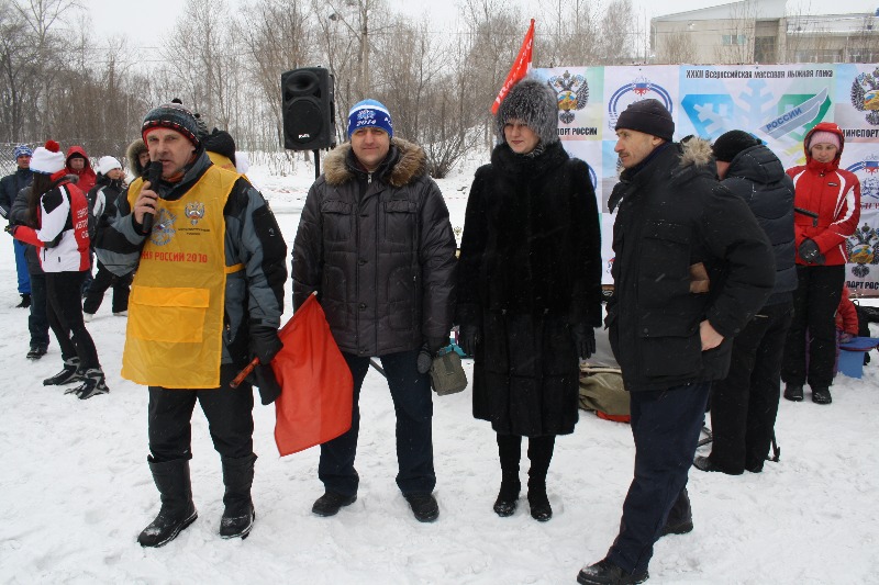 Президиум гонки, Фото с места события собственное