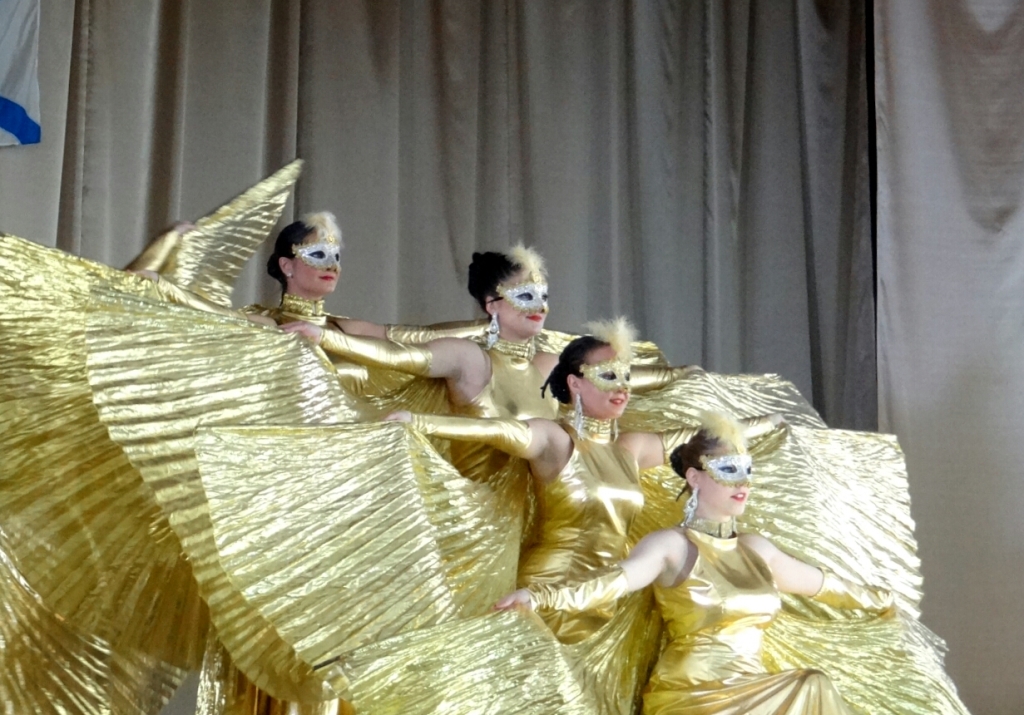 Яркий концерт подарили военнослужащим бригады морской пехоты во Владивостоке, Фото с места события из других источников