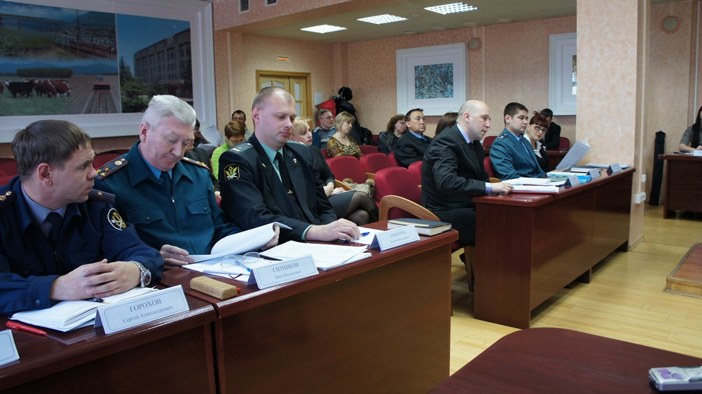 Представители контролирующих органов, Фото с места события собственное