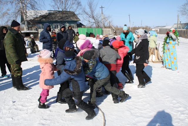 Стенка на стенку или взятие снежного городка, Фото с места события собственное
