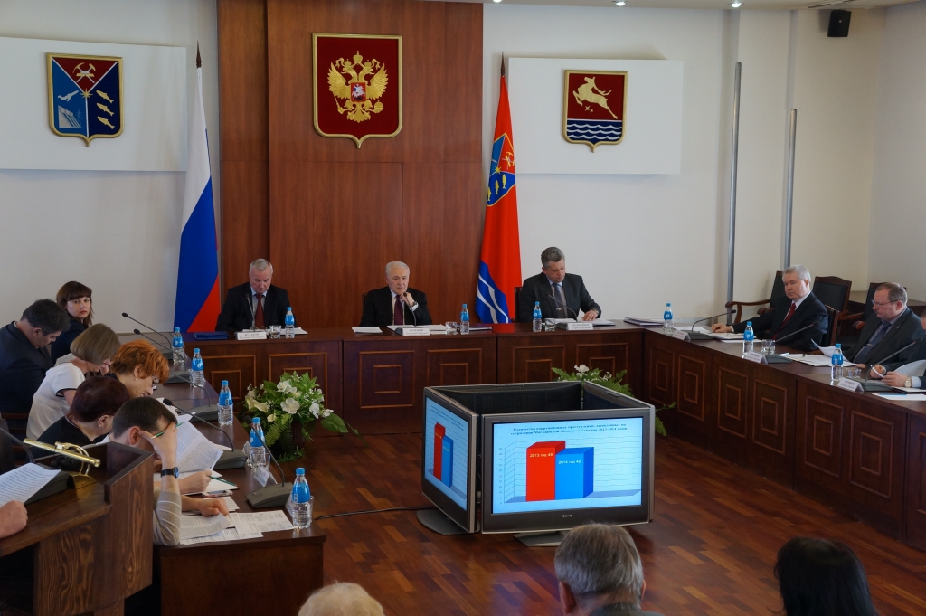 Заседание комиссии по борьбе с коррупцией Виталий Моряков MagadanMedia