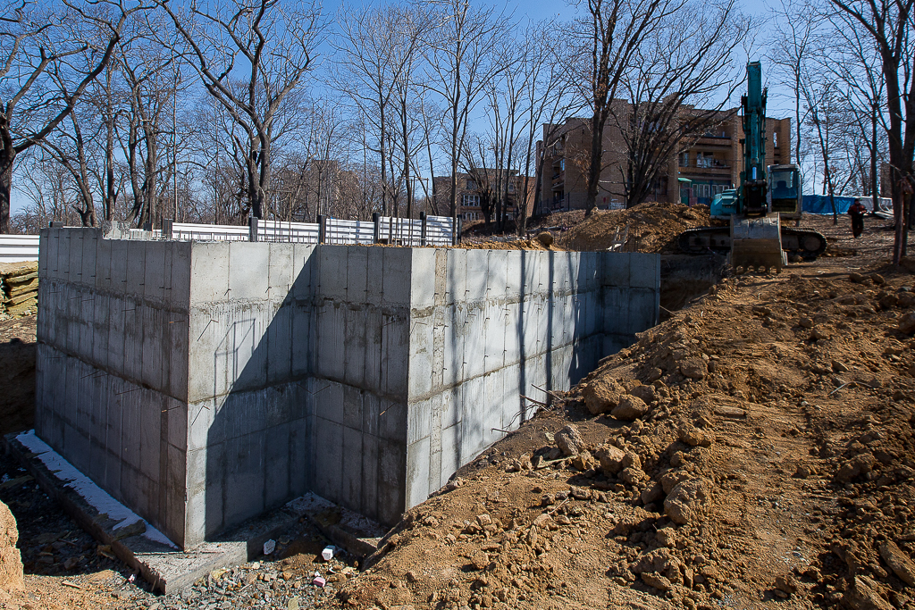 "Анютинские дачи". С наступлением настоящего тепла работы станут интенсивней , Фото с места события собственное