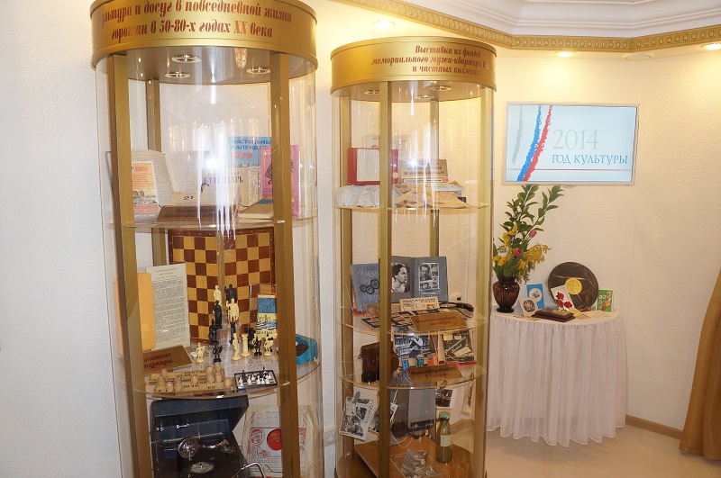 В музее Козина открылась выставка из экспонатов фонда музея и частных коллекций, Фото с места события собственное