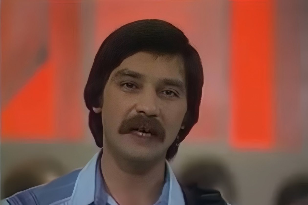 Музыка СССР кадр из архивной видеозаписи концерта ВИА &quotВерасы&quot