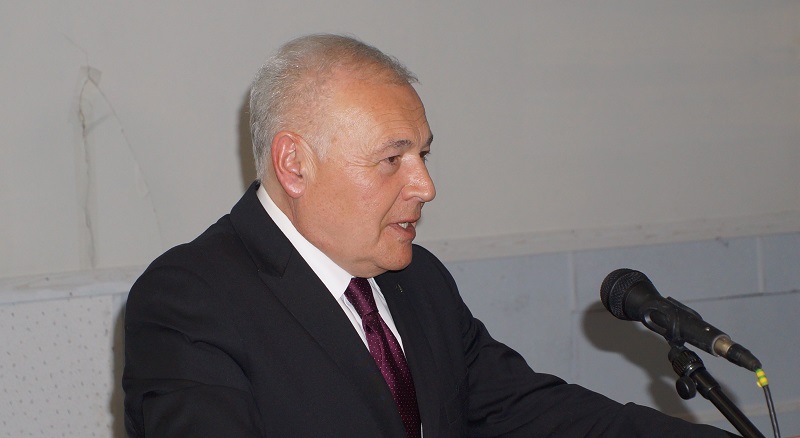 Губернатор Магаданской области Владимир Печеный, Фото с места события собственное