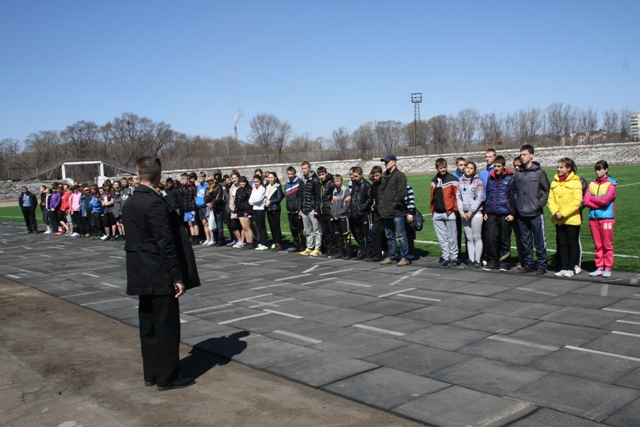 Школьники сдают президентские тесты Владимир Иващенко