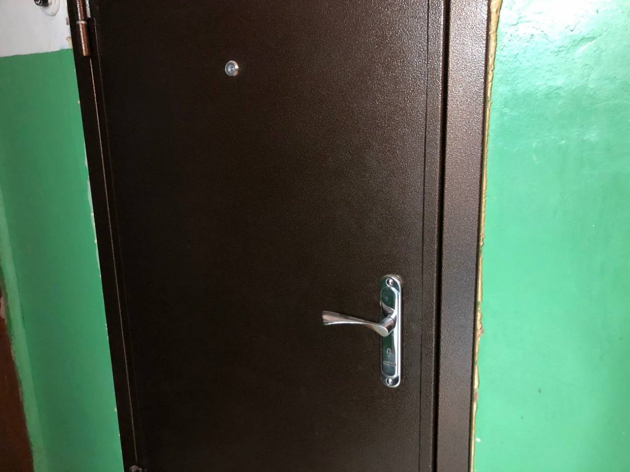 Дверь, подъезд Артем Дубенчук