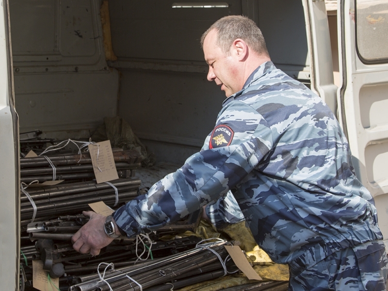 Более 360 единиц оружия уничтожили колымские полицейские Пресс-служба УМВД России по Магаданской области