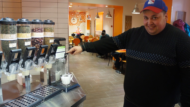 На открытие заведения пригласили магаданских блогеров, Фото с места события собственное