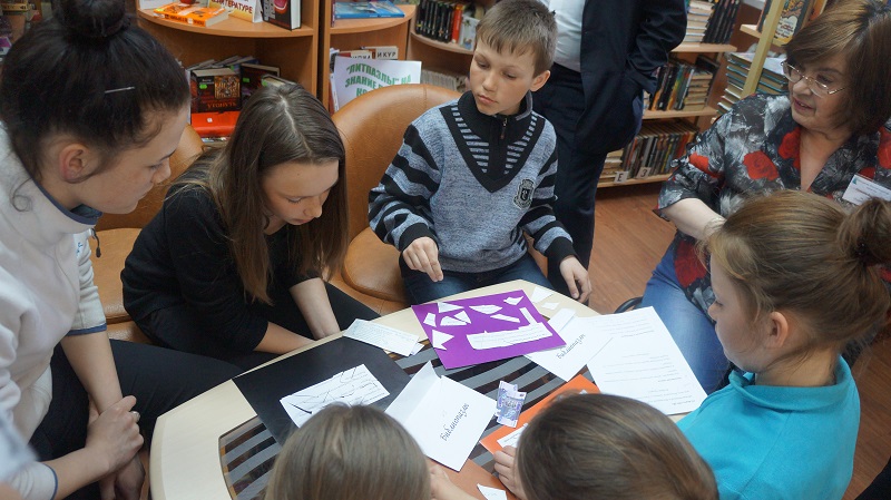 Пазлы о Магадане, Фото с места события собственное