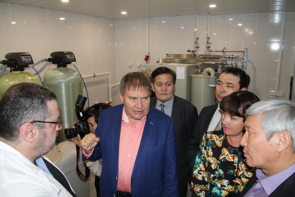 Открытие Центра амбулаторного гемодиализного центра в Якутске , Фото с места события собственное