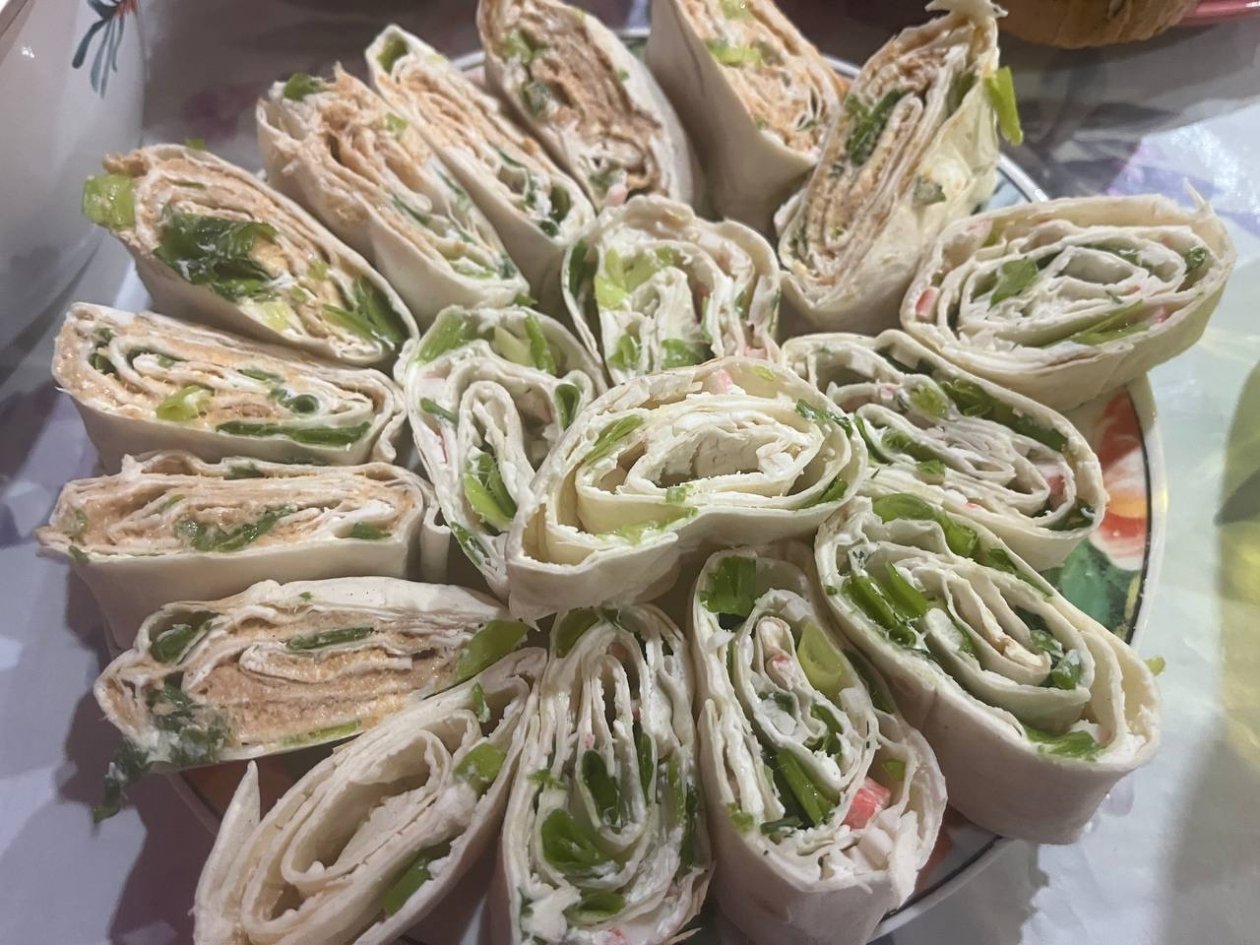 Рулет из лаваша Артем Дубенчук