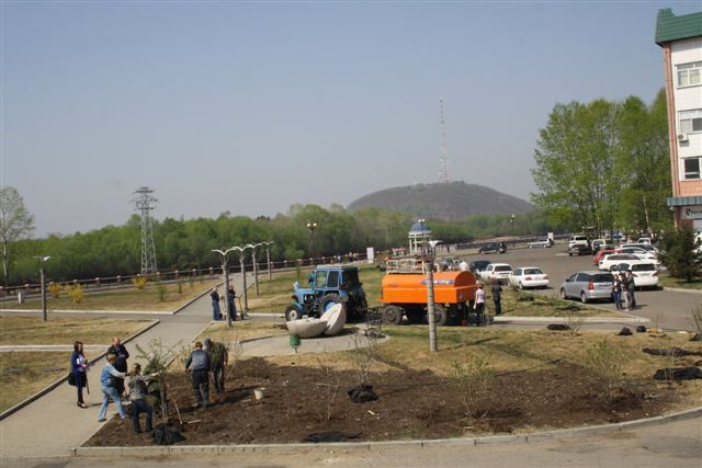 Акция на набережной, Фото с места события собственное
