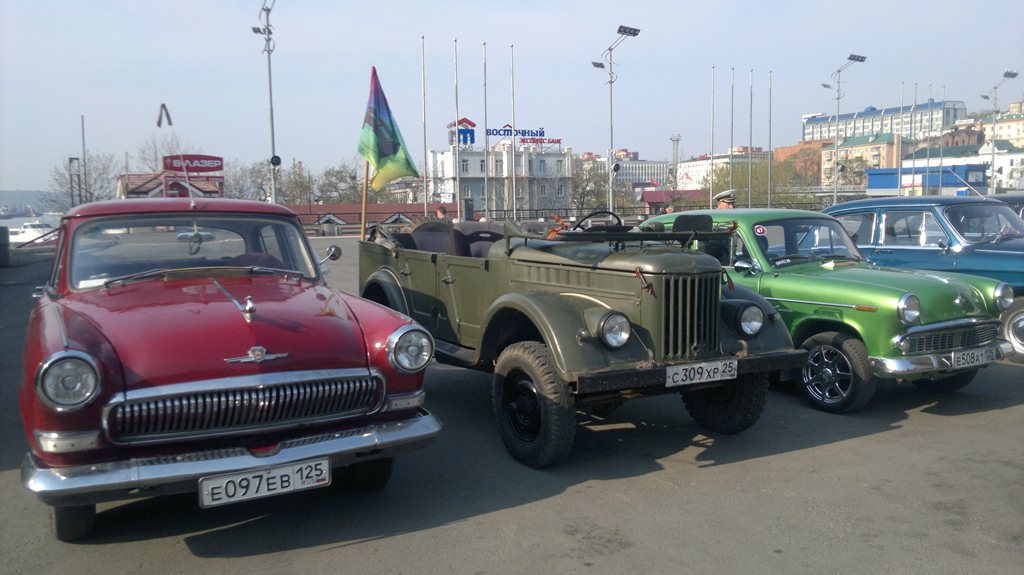 Участники автопробега "Дорогами памяти"  пресс-служба администрации Приморья