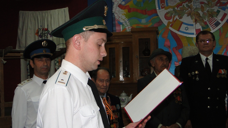 Присяга судебных приставов ЕАО, Фото с места события из других источников