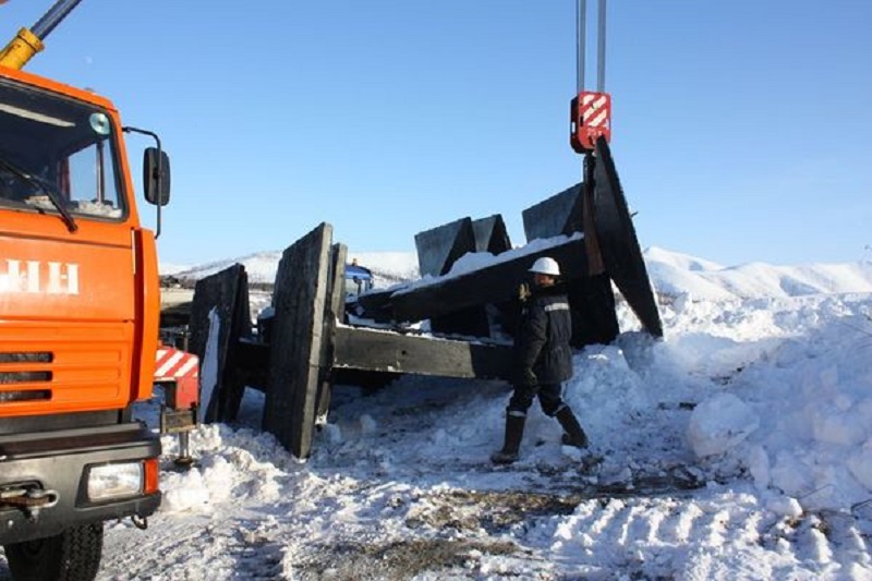 Железобетонный подножник, Фото с места события из других источников