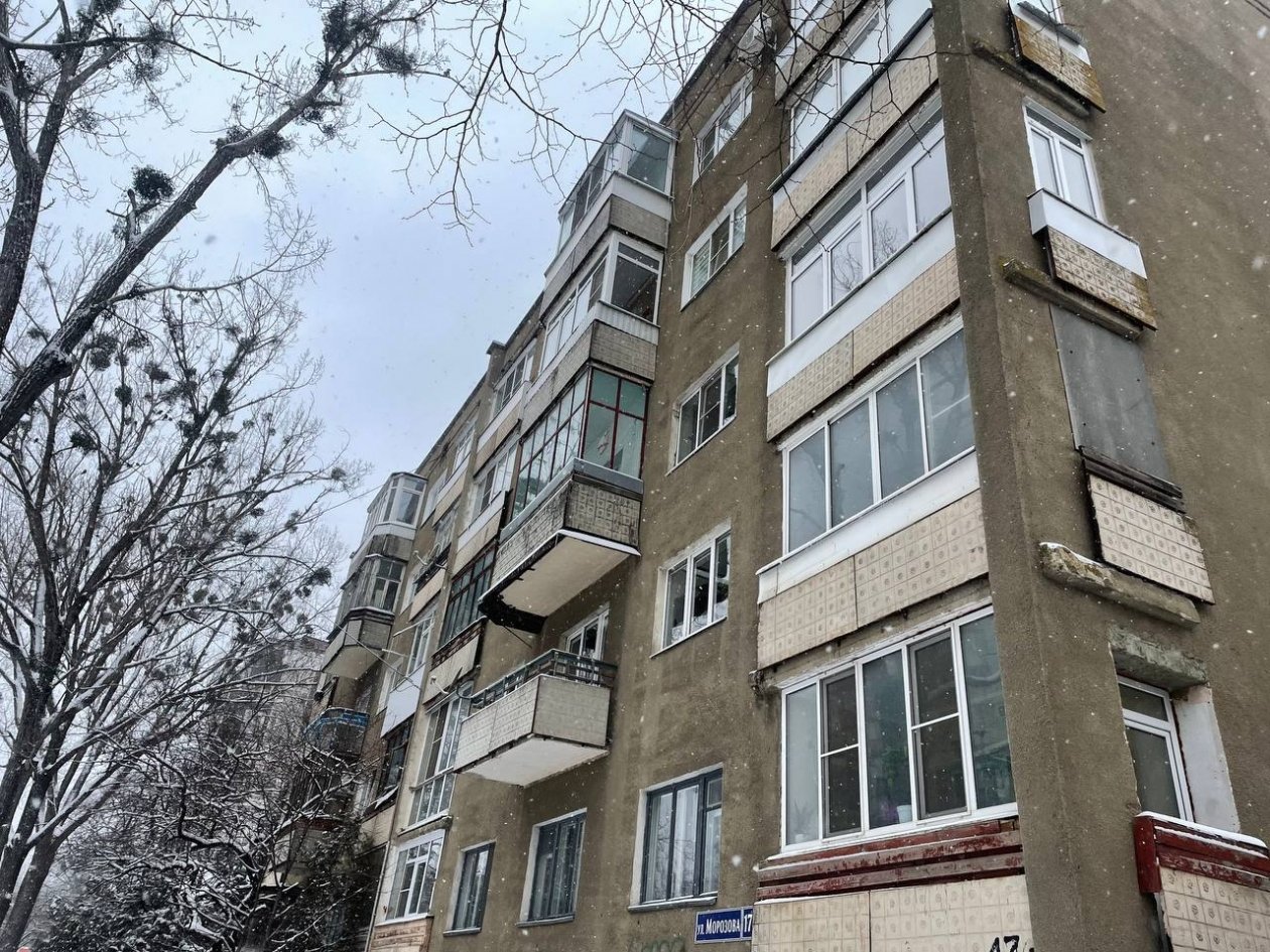 С 25 февраля утеплять балконы запретили: список квартир - их точно проверят ИА SevastopolMedia