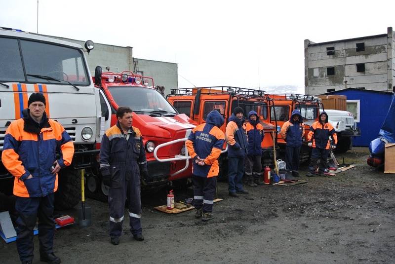 Строевой смотр наземной техники, Фото с места события из других источников