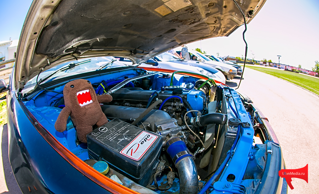 Дрифт-битва состоялась на стадионе "Спартак" в Улан-Удэ вчера, 25 мая, Фото с места события собственное