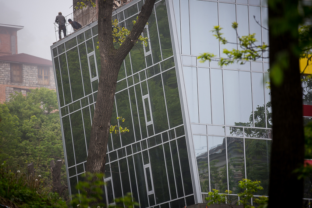 Работы ведутся в отсутствие разрешения на строительство и проектной документации, Фото с места события собственное