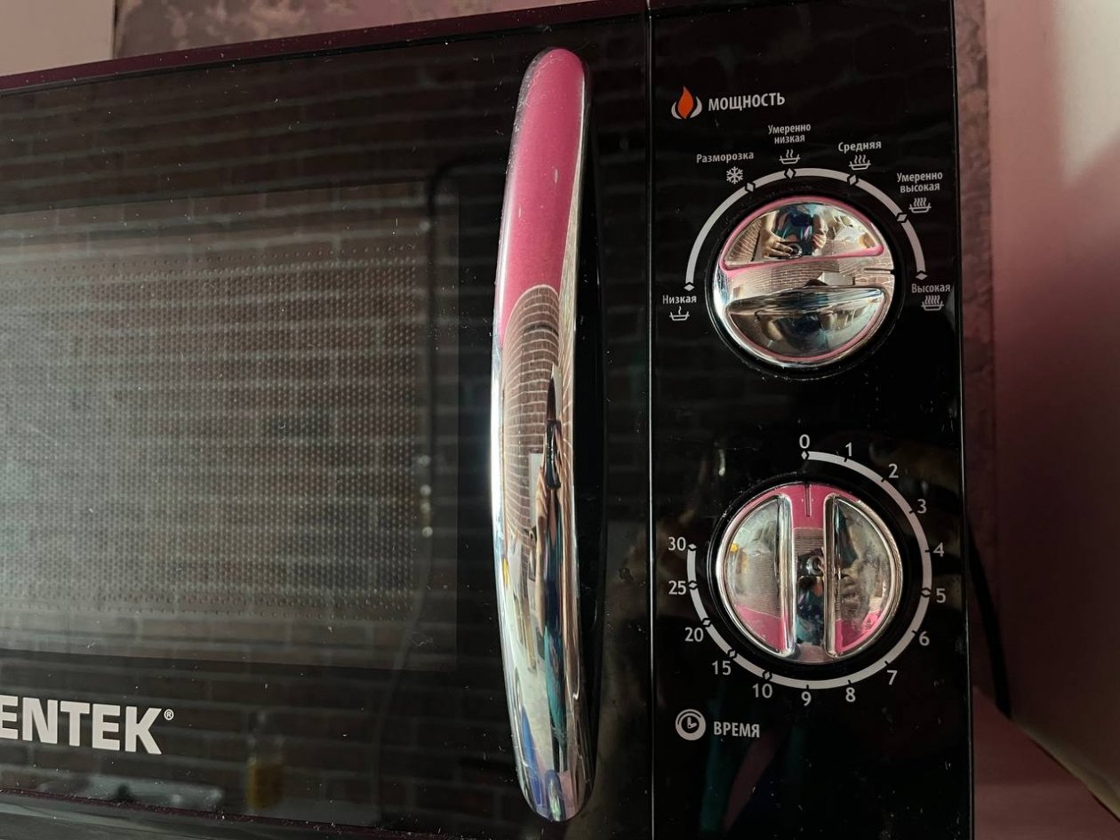 Микроволновка, микроволновая печь Артем Дубенчук