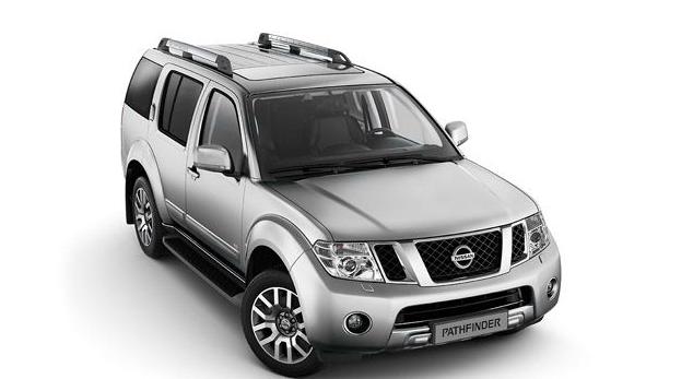 Nissan Pathfinder, Фото с места события из других источников