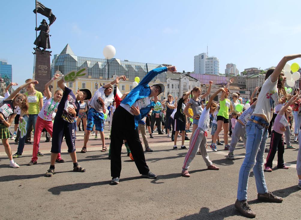 Зарядка, Фото с места события из других источников