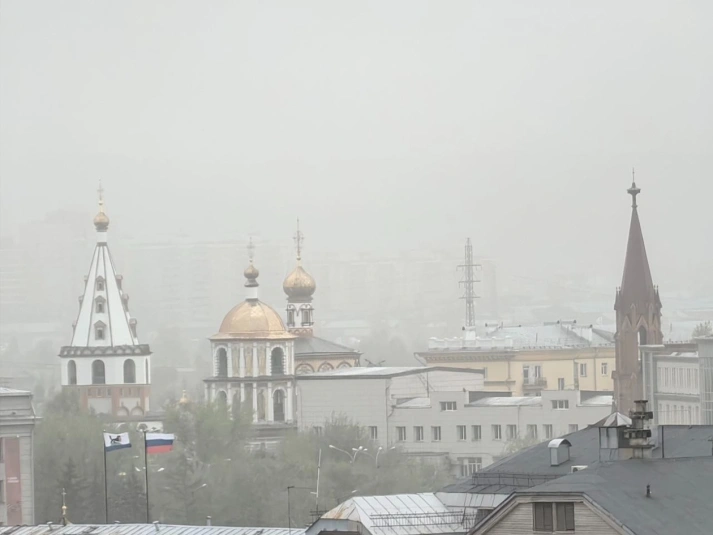 Из-за ветра отключили электричество в 394 населенных пунктах Иркутской области