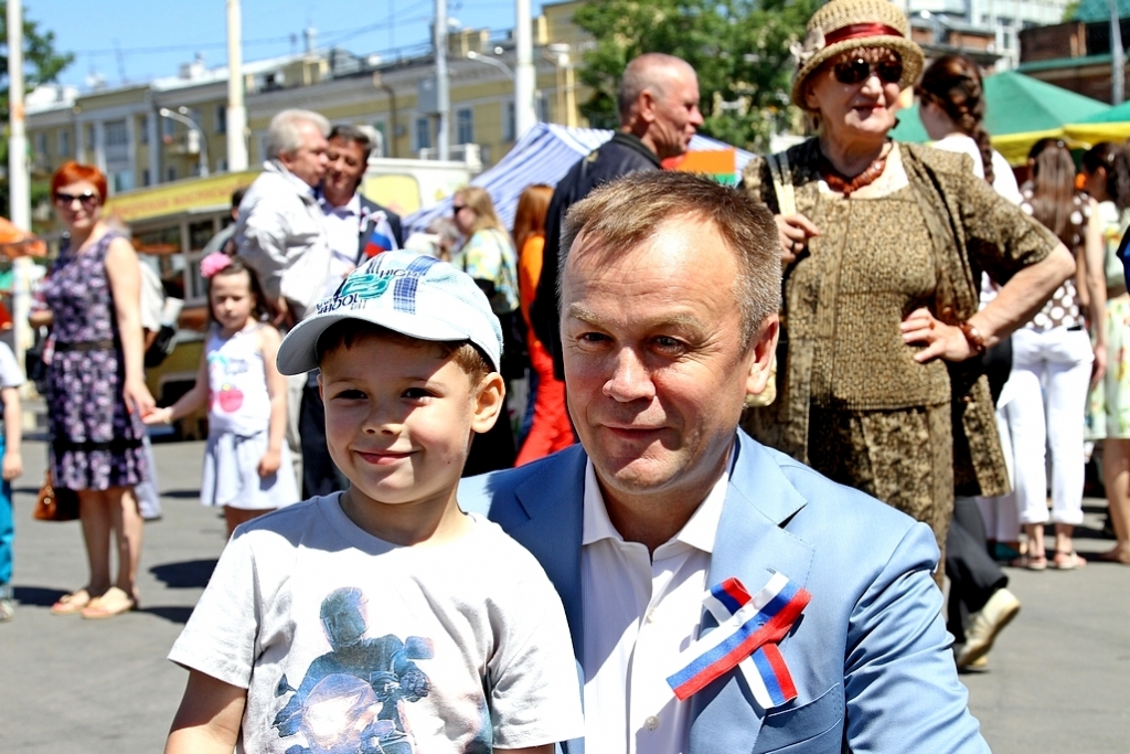 Сергей Ерощенко, Фото с места события собственное