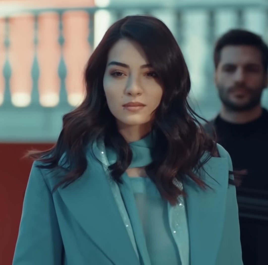 кадр из сериала