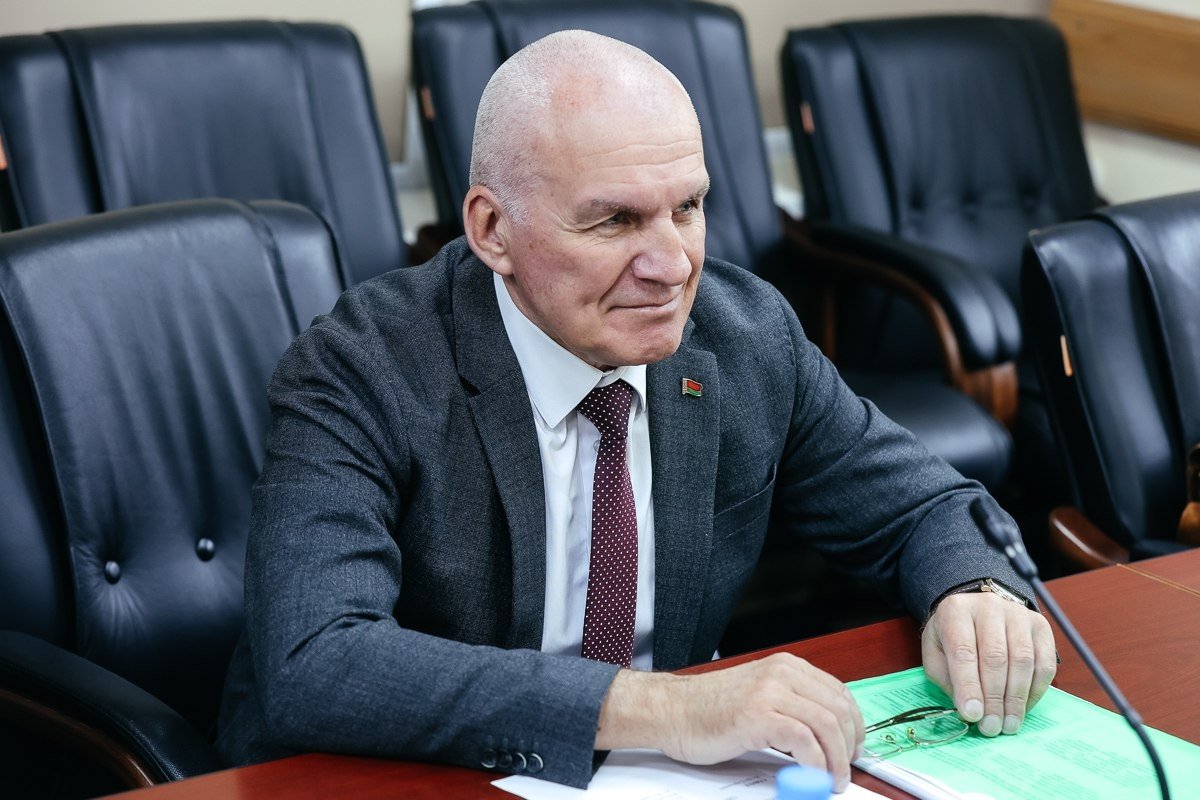 Генеральный консул Республики Беларусь во Владивостоке Игорь Сокол Министерство международных и внешнеэкономических связей Приморского края