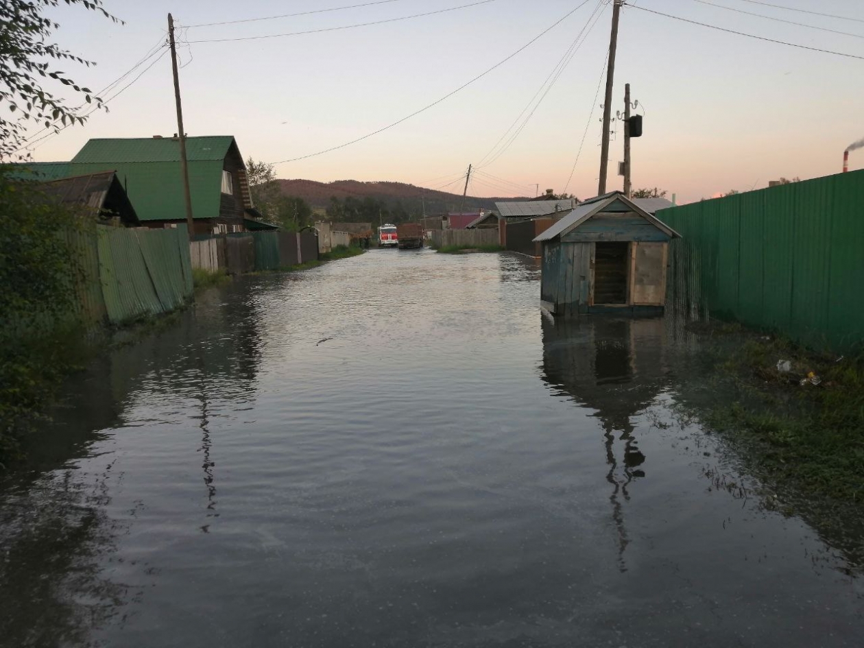 Резкий скачок уровня воды зафиксирован в реках Иркутской области