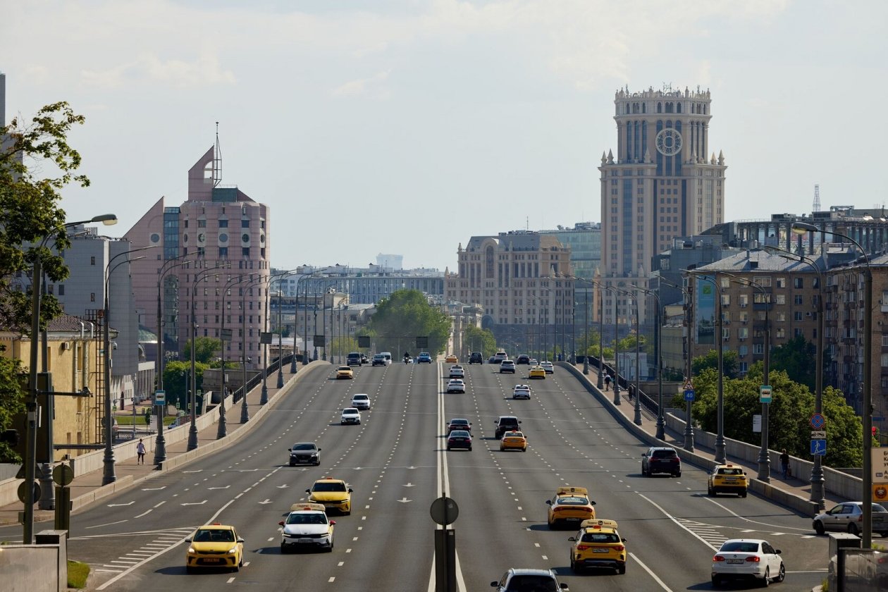 Названо самое частое нарушение ПДД у московских водителей ЦОДД